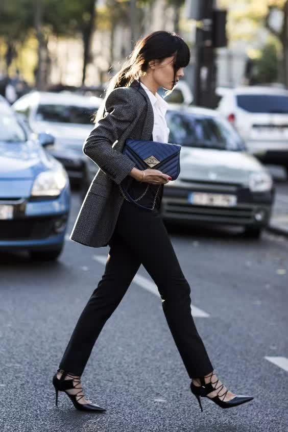 一條小黑褲,搞定100種時髦搭配! !