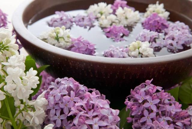 有一種沉默，叫一笑而過