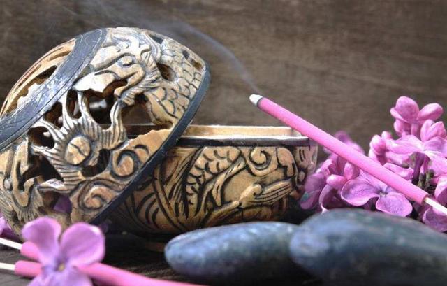 有一種沉默，叫一笑而過