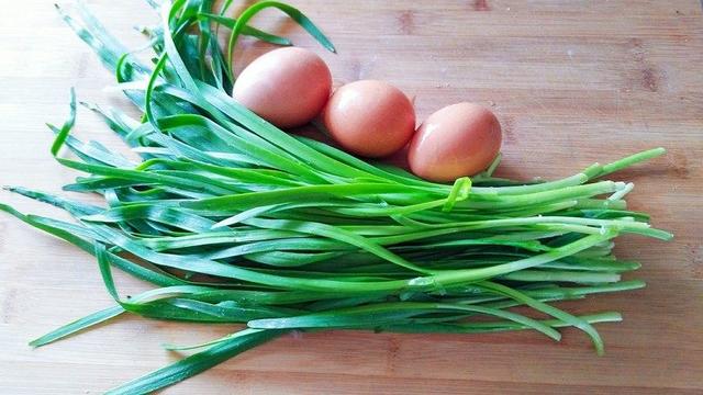 炒雞蛋，你只差這一步，難怪做的不好吃，照我這做法上桌就遭瘋搶