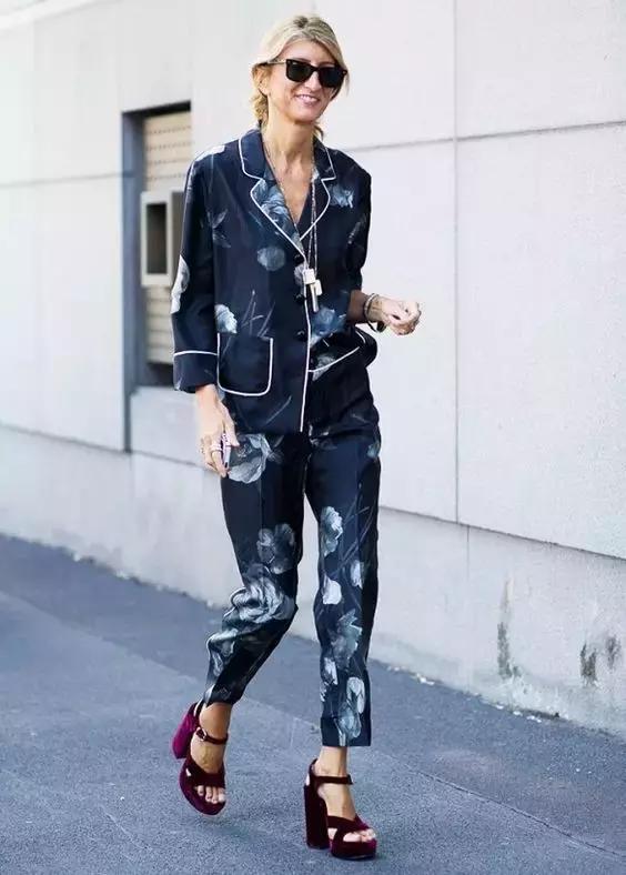 高跟鞋與九分褲，時髦搭配讓你玩轉整個夏天！