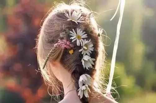 缺愛女人四大表象，男人一定要懂