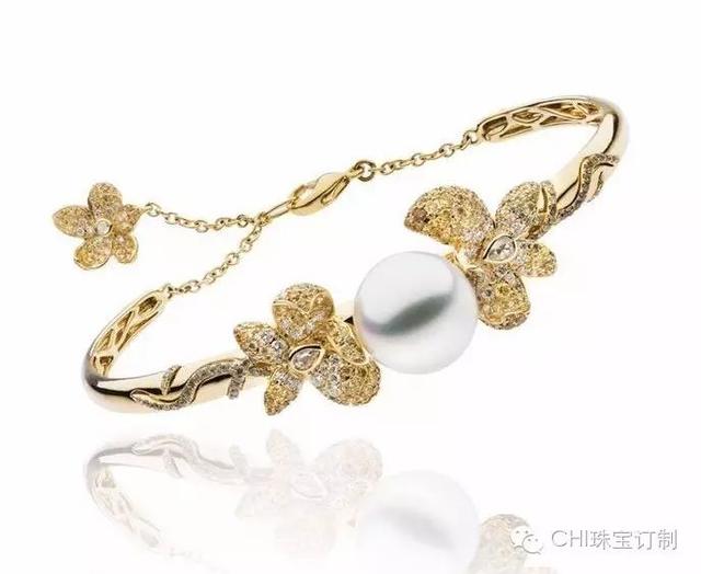 珍珠是一種古老的有機寶石,兩億年前的寶石保養!