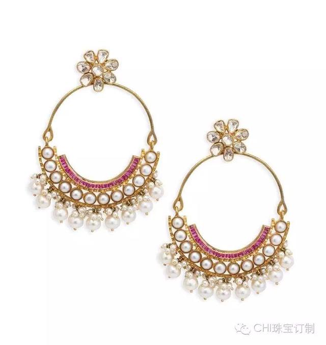 珍珠是一種古老的有機寶石,兩億年前的寶石保養!