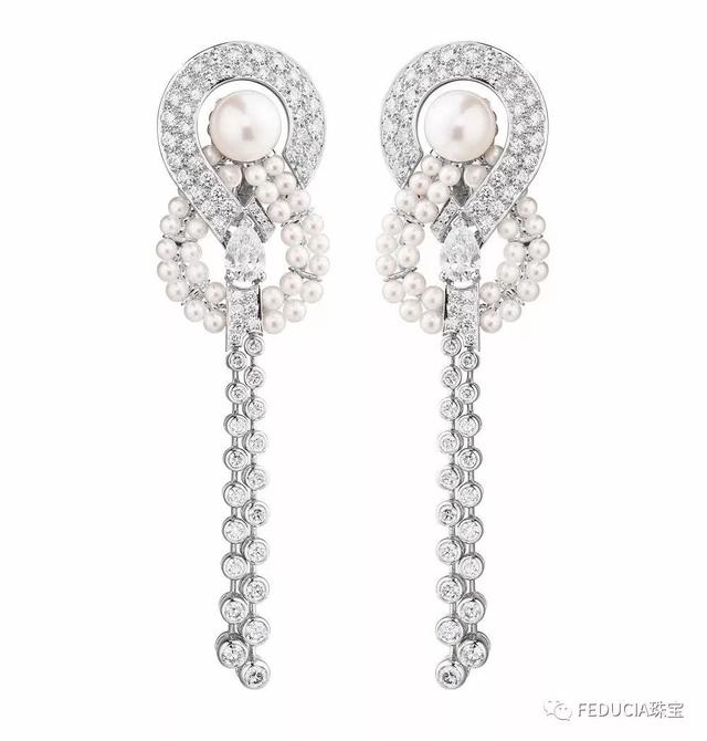 珍珠是一種古老的有機寶石,兩億年前的寶石保養!