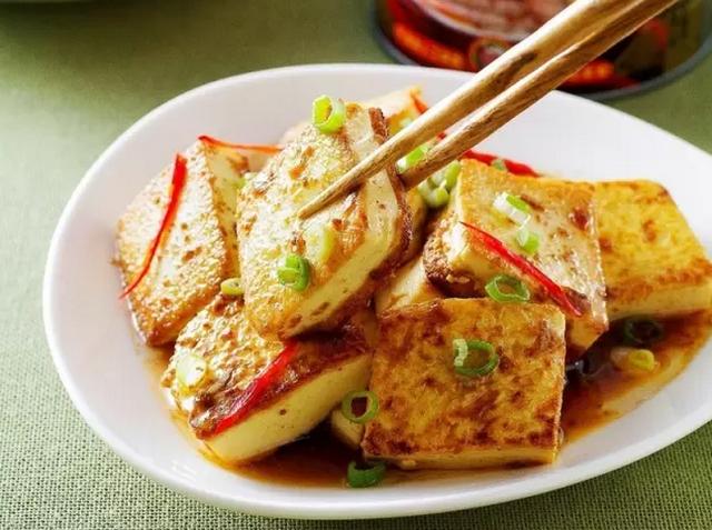 這5道素菜做法簡單，讓你怎麼吃都不過癮，入味下飯