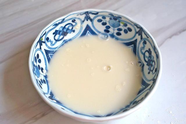 教你這樣做煎餃，又脆又香，學會了自己在家輕鬆做早餐