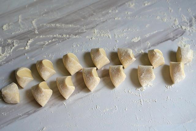 教你這樣做煎餃，又脆又香，學會了自己在家輕鬆做早餐