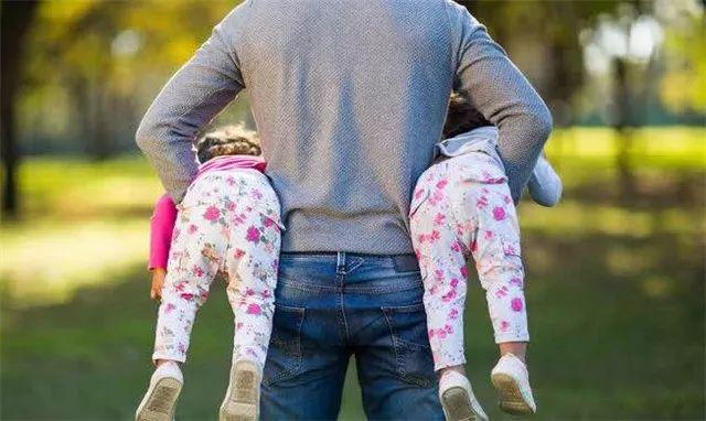 聽說頭胎是女兒的媽媽,都會糾結這3個問題……