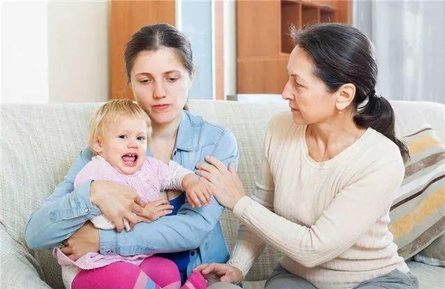 聽說頭胎是女兒的媽媽,都會糾結這3個問題……