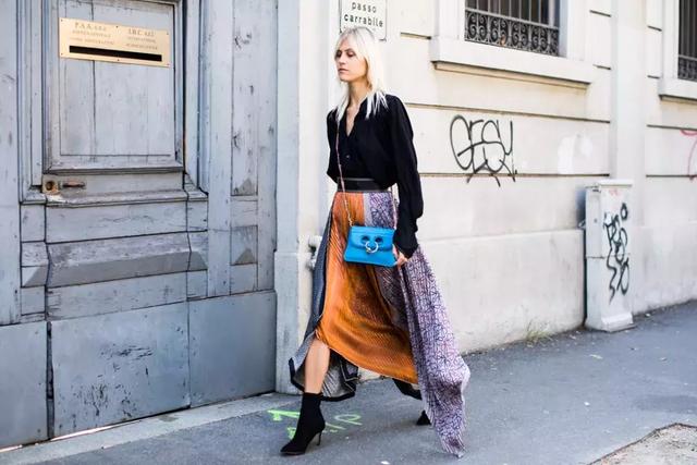 印花裙就買這幾件讓你穿過就戒不掉的美麗