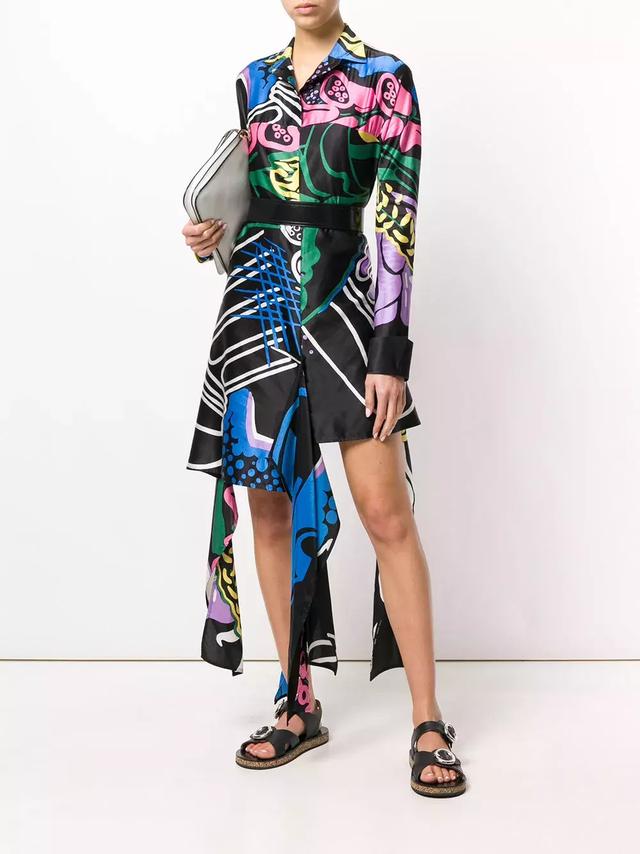 印花裙就買這幾件讓你穿過就戒不掉的美麗