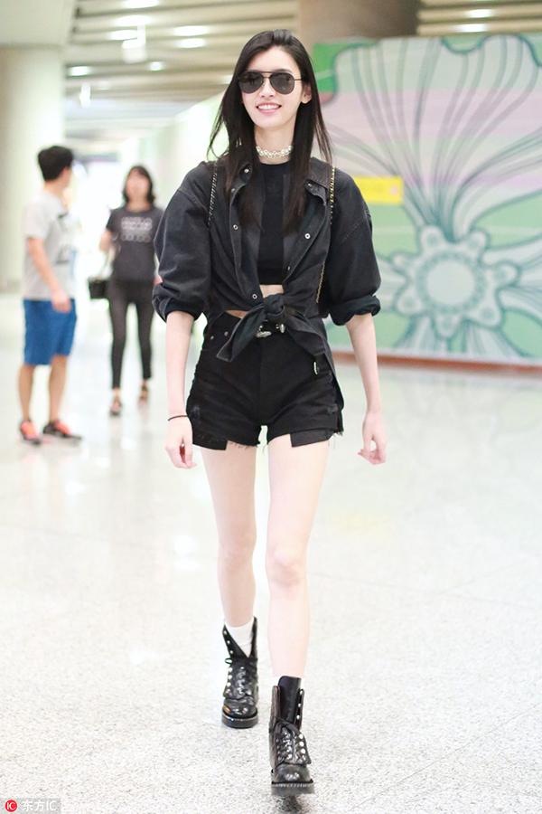 10次見江疏影9次穿襯衫,襯衫女王的穿搭從不讓人失望