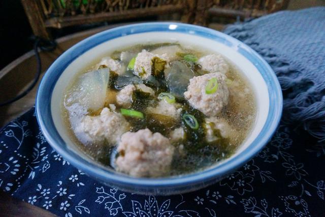 夏天多喝這個湯，鮮美又解暑，我家每週做一次，每次都剩不下