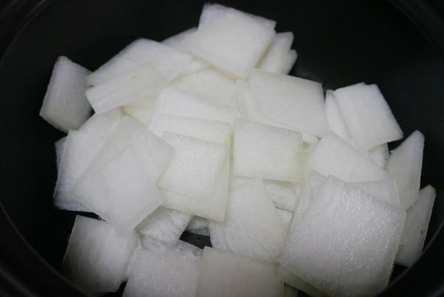 夏天多喝這個湯，鮮美又解暑，我家每週做一次，每次都剩不下