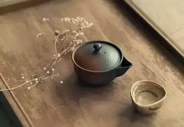 別人說啥別在意，守好本心就可以！