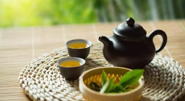 別人說啥別在意，守好本心就可以！