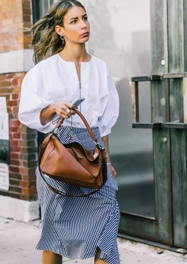 夏天穿氣質白,除了美還是美!