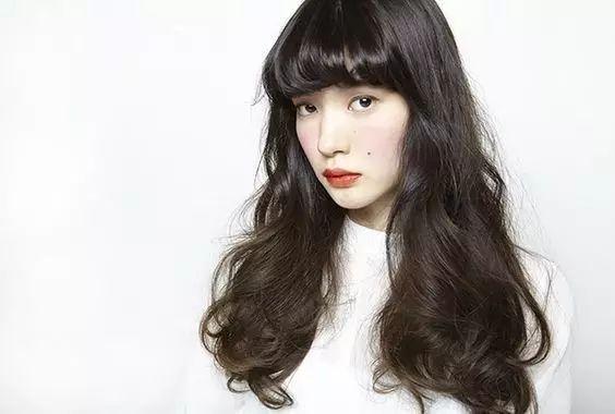 復古劉海兒的多種款式，劉海居然還能這樣玩！