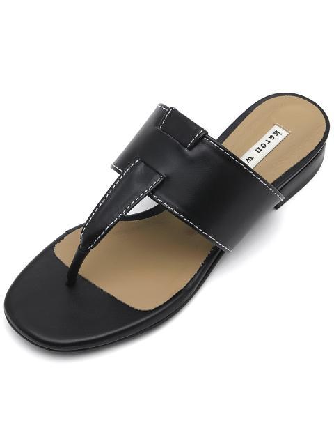 人字拖有多時髦好穿？ 讓超模Gigi都甘願放下高跟鞋