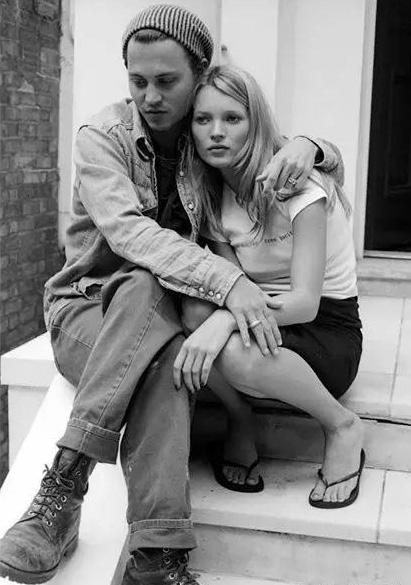 人字拖有多時髦好穿？ 讓超模Gigi都甘願放下高跟鞋