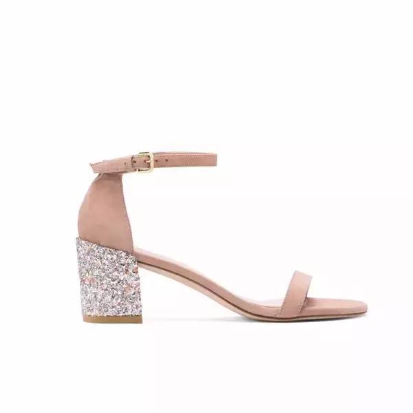 這麼簡單卻這麼紅今年出街率最高最流行的涼鞋竟然是它！