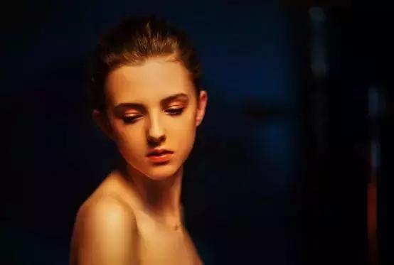 天黑路滑，社會復雜！