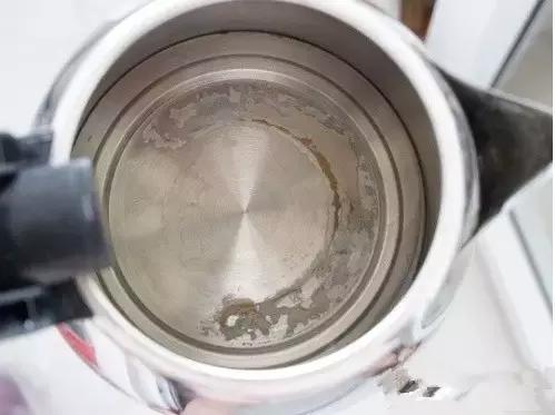 用完的雞蛋殼千萬別扔，這些妙用你可能都沒想過