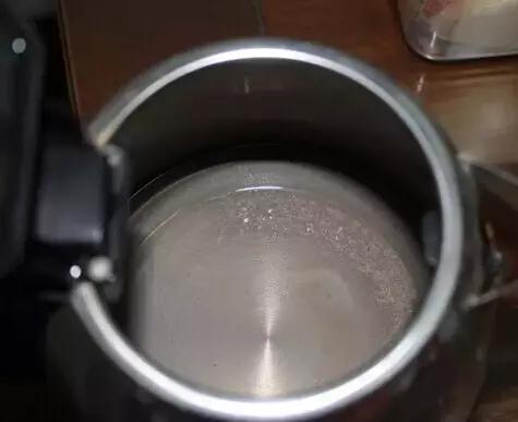 用完的雞蛋殼千萬別扔，這些妙用你可能都沒想過