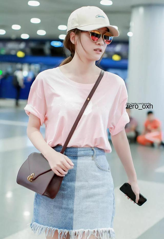 別老穿白T了，2018夏季彩色T卹會讓你有不一樣的時髦哦～