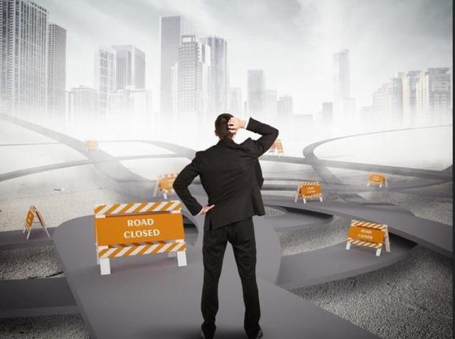 人窮的時候，禁止這三種努力，要不然你會混的更差