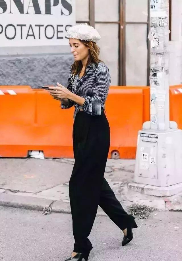 看歐非大牌如何把襯衫和闊腿褲搭配在一起穿出新的時尚感!