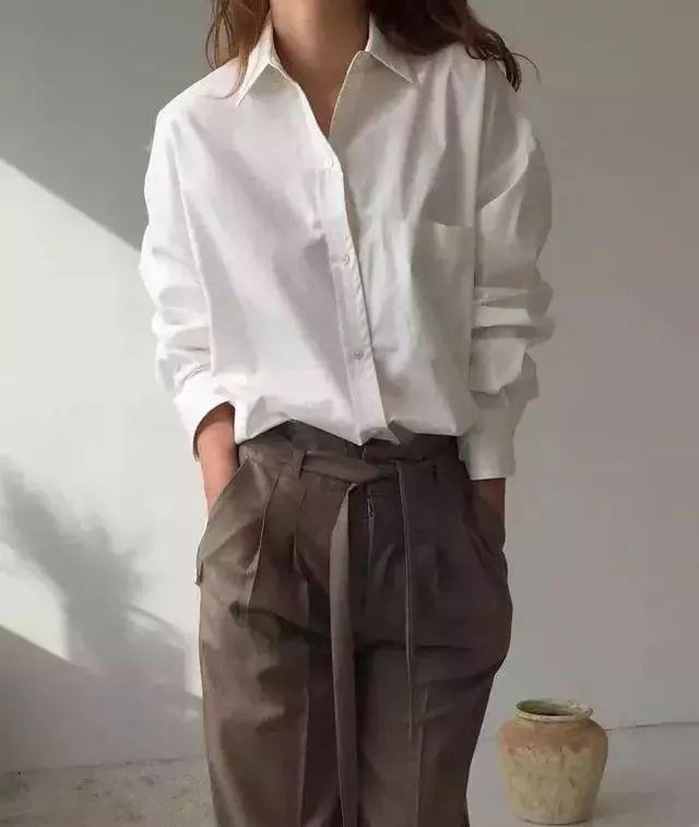 看歐非大牌如何把襯衫和闊腿褲搭配在一起穿出新的時尚感!