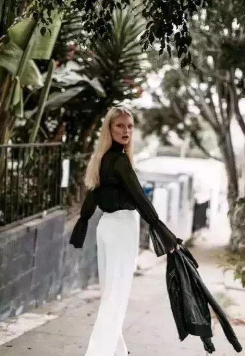 看歐非大牌如何把襯衫和闊腿褲搭配在一起穿出新的時尚感!