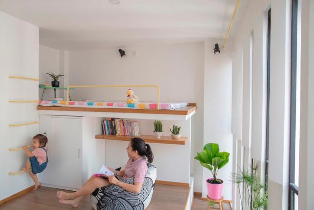 18㎡的複式小3層，一家三口居然住成了小別墅！