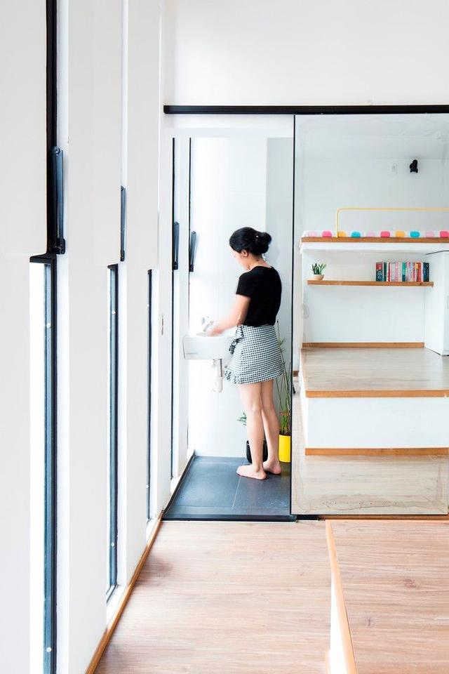 18㎡的複式小3層，一家三口居然住成了小別墅！