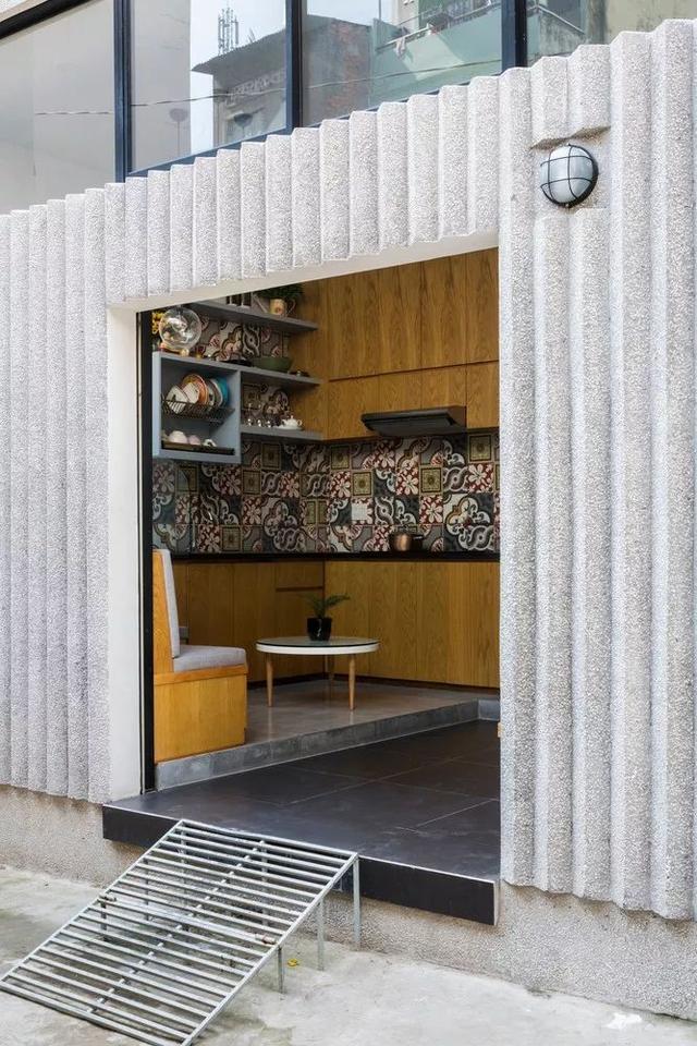 18㎡的複式小3層，一家三口居然住成了小別墅！