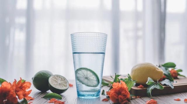 人啊，別自作多情