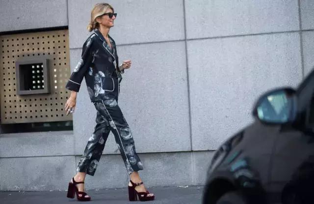 所謂睡衣風不是讓你隨便穿件睡衣就出門，這些坑你千萬不要入！