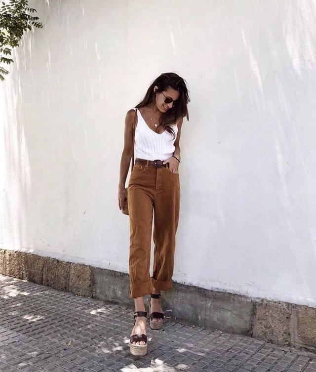 九分褲怎麼穿才不路人？ 建議你換一雙涼鞋！