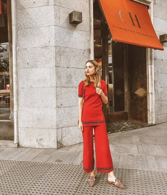 九分褲怎麼穿才不路人? 建議你換一雙涼鞋!