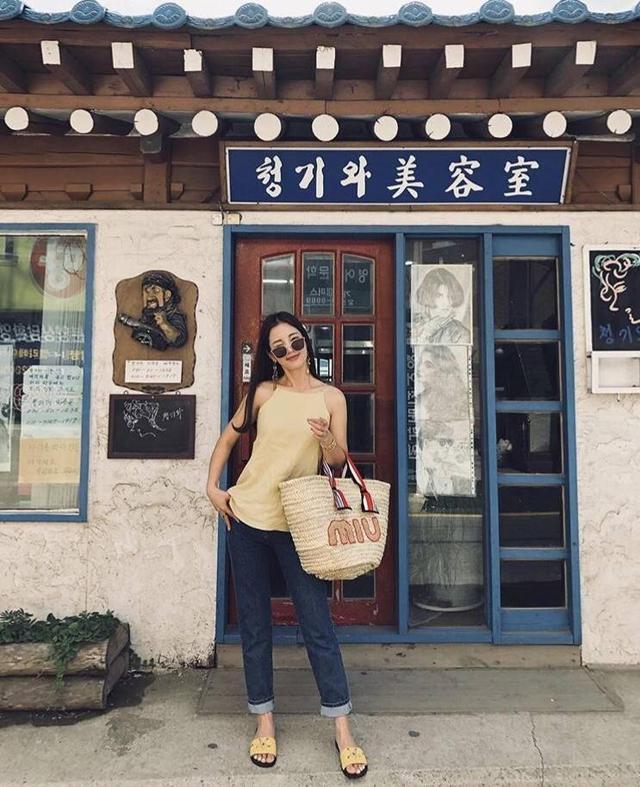 九分褲怎麼穿才不路人？ 建議你換一雙涼鞋！