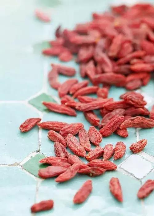 枸杞的四季搭配法+食用禁忌！