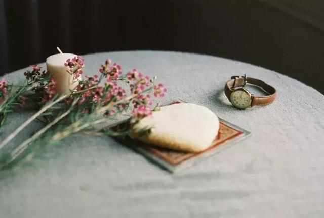 自己的淚，自己擦，自己的路，自己走！