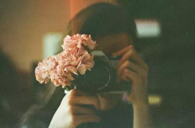 自己的淚，自己擦，自己的路，自己走！