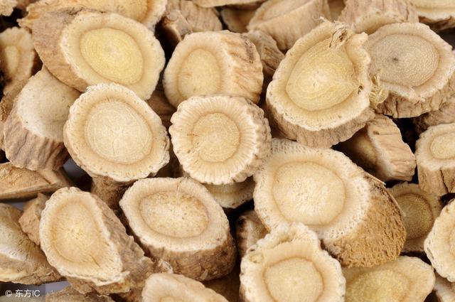 這4種中藥，月經後女人多喝，可以調養身體