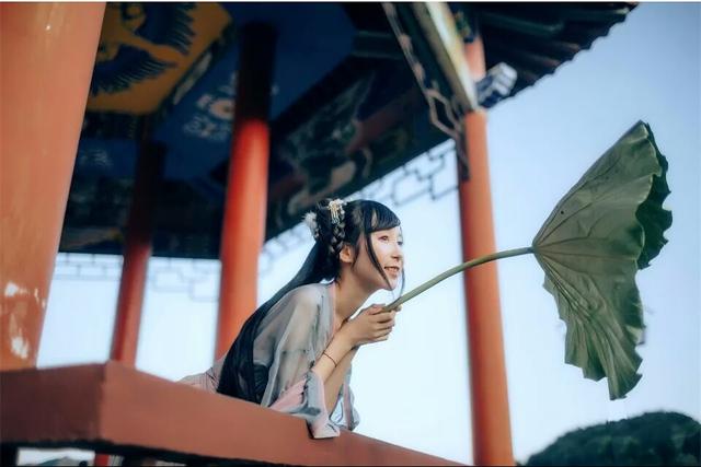 人到中年，四種朋友可以深交！