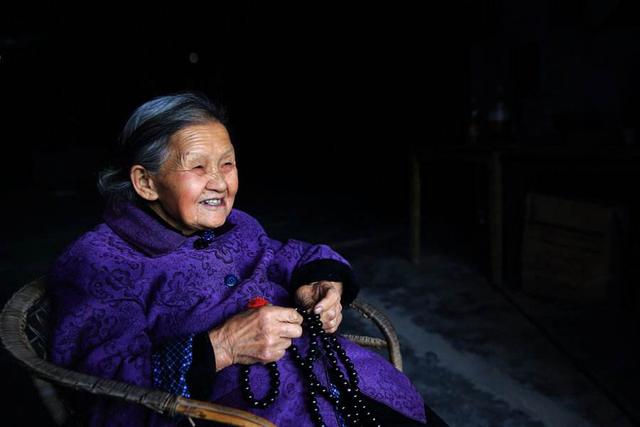 母親在，家就在，你用一世辛勞，換我一生平安