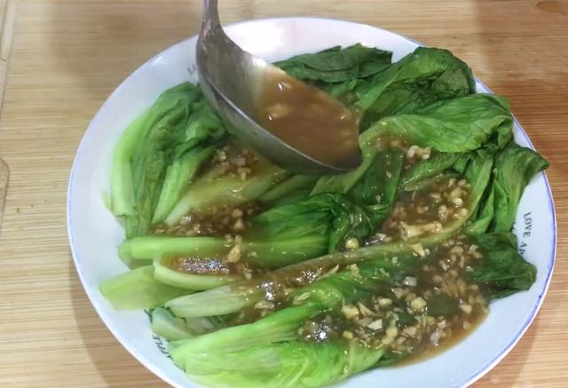 炒菜為什麼放蠔油，“蠔油生菜”這麼做真絕了