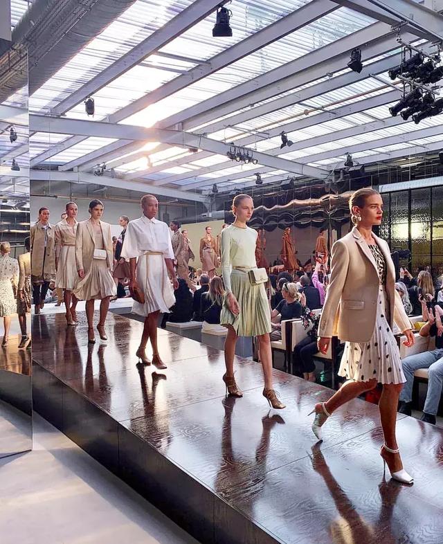 全新的Burberry有多時髦？ 看完這篇想買下一整季